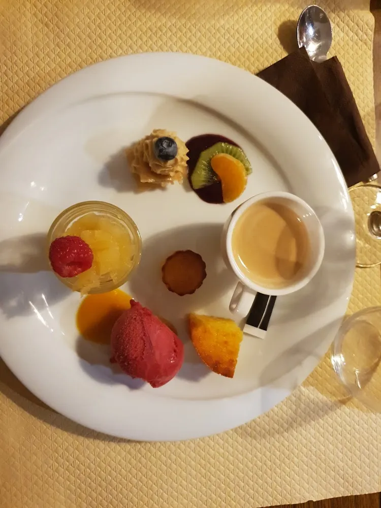 Café Gourmand